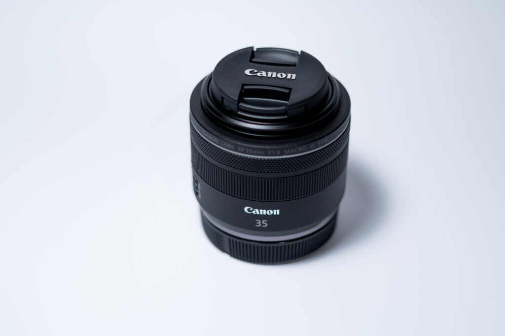 写真のものが全てですCanon RF35mm F1.8 美品 - レンズ(単焦点)