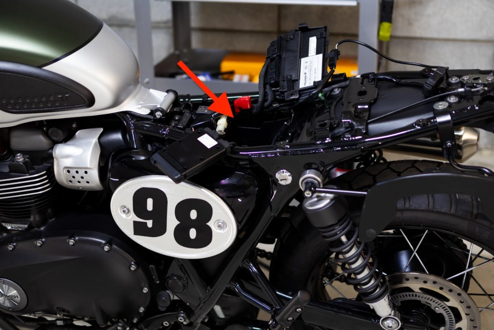 バイク歴15年の実体験！バッテリー上がりで交換をおすすめするたった1 