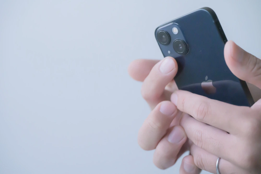 2年目レビュー】デメリットは5つ！iPhone 13 miniはサイズとバッテリー 